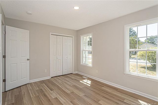 6337 Rhemish Drive, Fayetteville, NC 28304