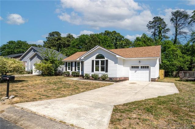 6337 Rhemish Drive, Fayetteville, NC 28304