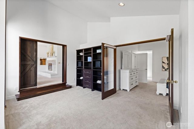 16306 Valhalla Drive, Bothell, WA 98011