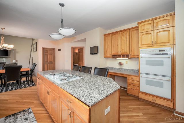 8485 Deer Path, West Chester, OH 45069