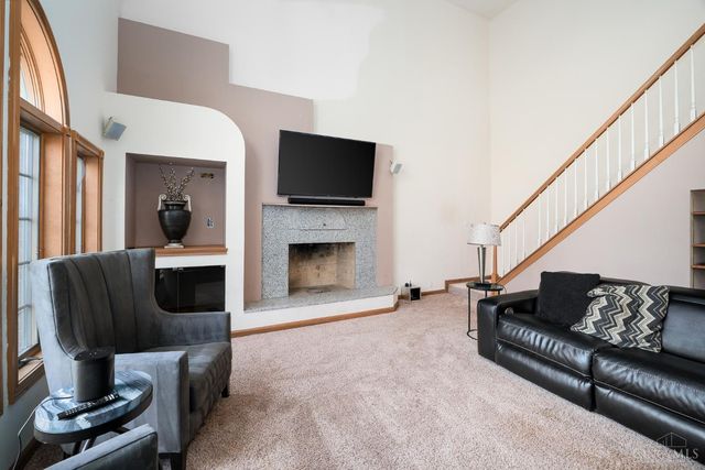 8485 Deer Path, West Chester, OH 45069