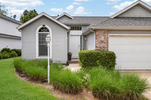 604 N Cygnet Lake Drive, Benton Harbor, MI 49022