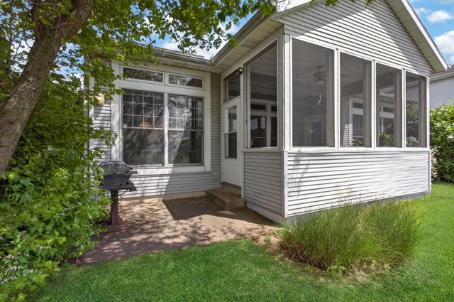 604 N Cygnet Lake Drive, Benton Harbor, MI 49022