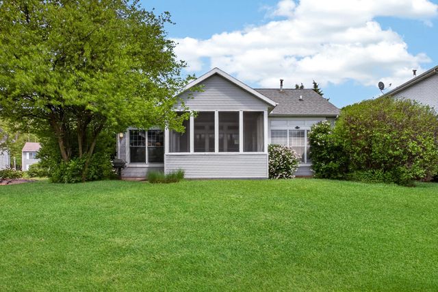 604 N Cygnet Lake Drive, Benton Harbor, MI 49022
