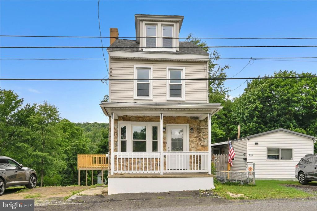 516 5TH ST, Port Carbon, PA 17965