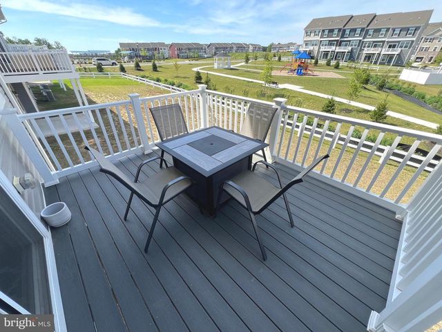 4917 ARCOLA RD, Rosedale, MD 21237