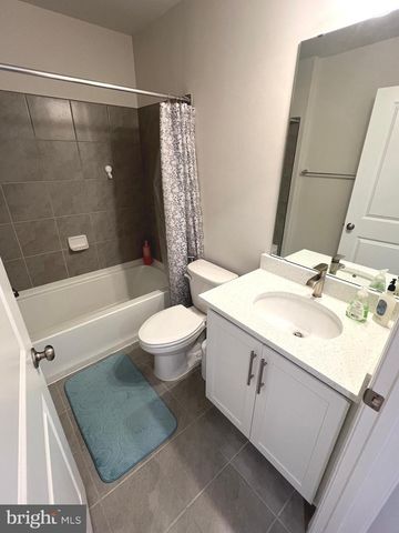 4917 ARCOLA RD, Rosedale, MD 21237