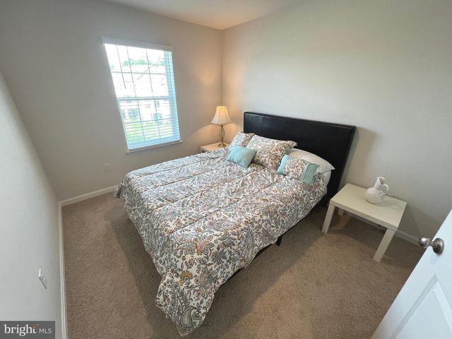 4917 ARCOLA RD, Rosedale, MD 21237
