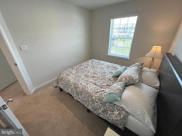 4917 ARCOLA RD, Rosedale, MD 21237