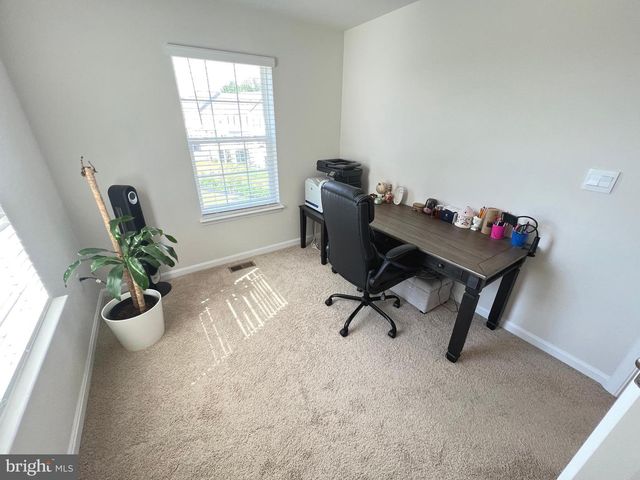 4917 ARCOLA RD, Rosedale, MD 21237