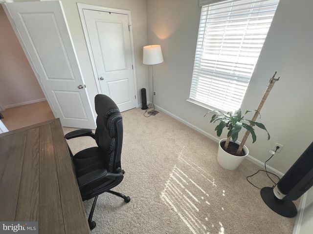 4917 ARCOLA RD, Rosedale, MD 21237