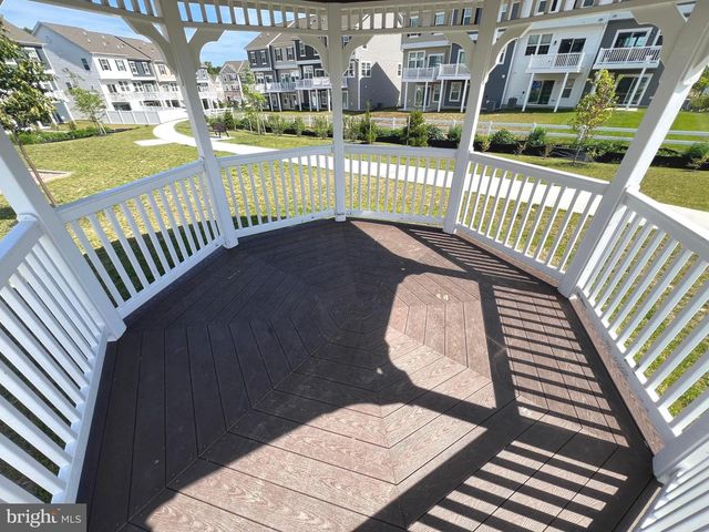 4917 ARCOLA RD, Rosedale, MD 21237