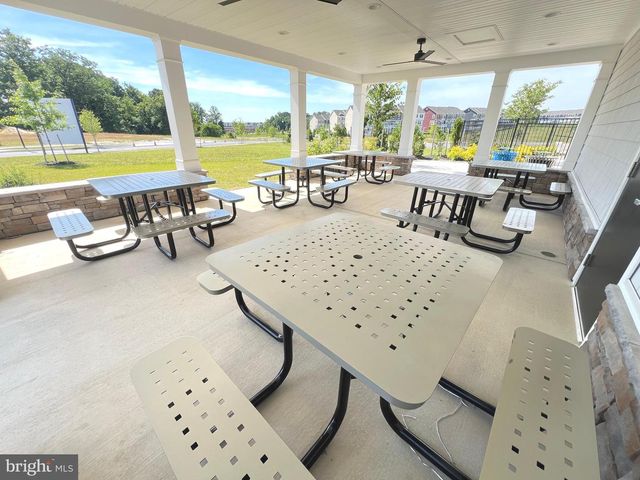 4917 ARCOLA RD, Rosedale, MD 21237