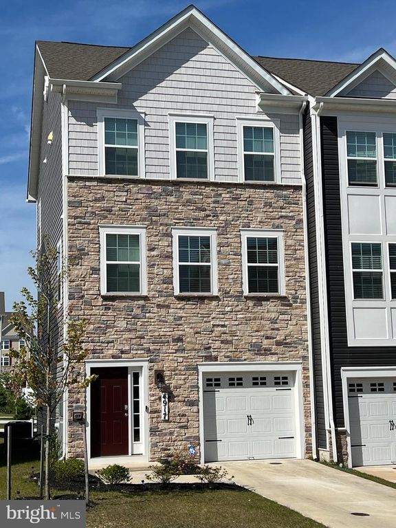 4917 ARCOLA RD, Rosedale, MD 21237