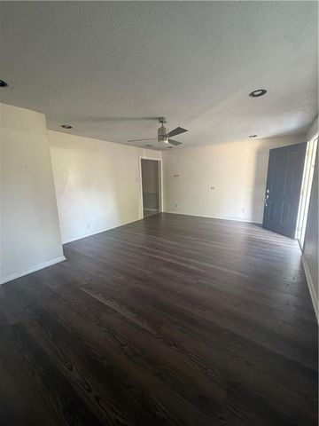 1400 Forest Dell Road, Mobile, AL 36618