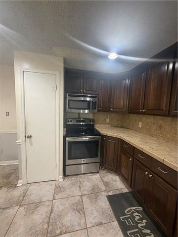 1400 Forest Dell Road, Mobile, AL 36618