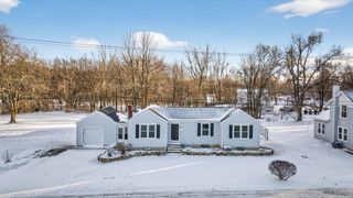 329 E Main Street, Spring Arbor Twp, MI 49283