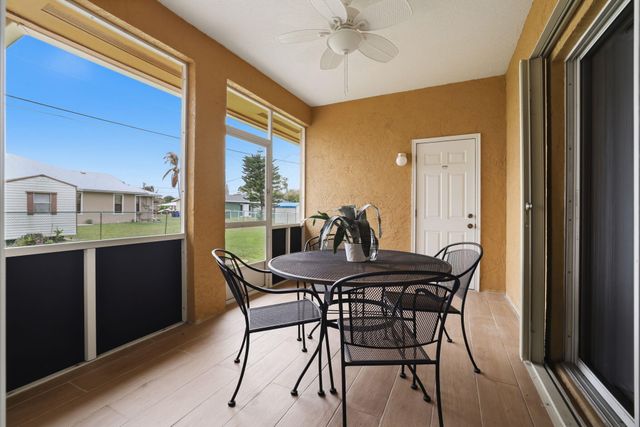 5660 SE Colee Avenue, Stuart, FL 34997