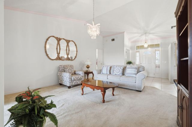 5660 SE Colee Avenue, Stuart, FL 34997