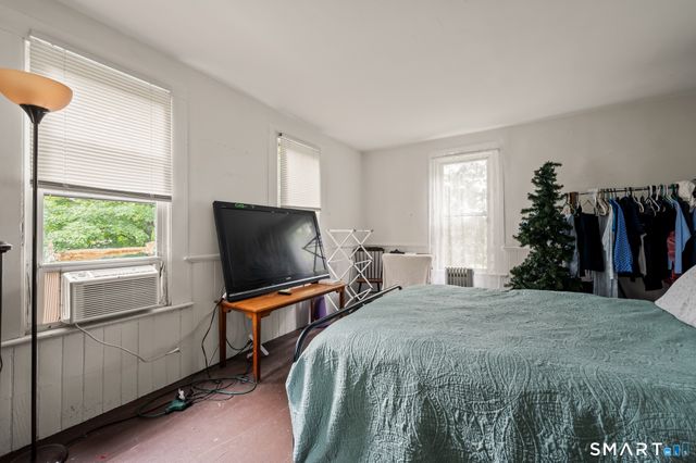 220 Murray Street, Meriden, CT 06450