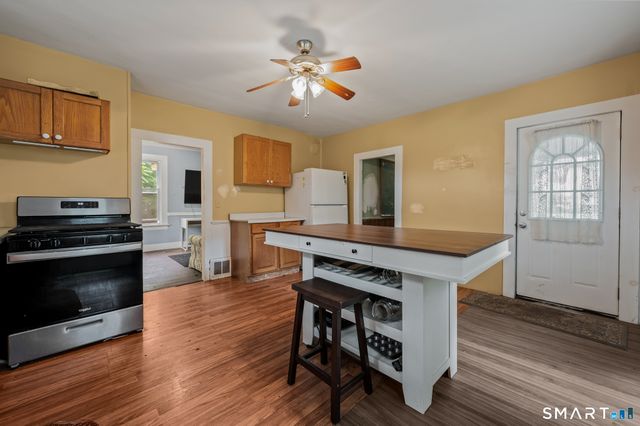220 Murray Street, Meriden, CT 06450