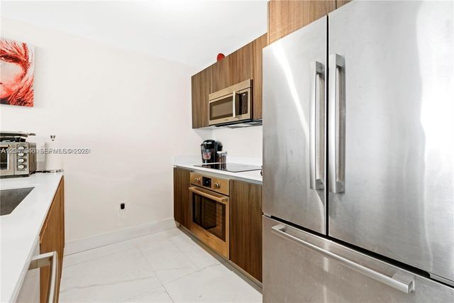 488 NE 18th St 2307, Miami, FL 33132