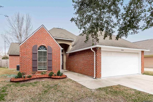 37024 Rivergate Ave, Geismar, LA 70734