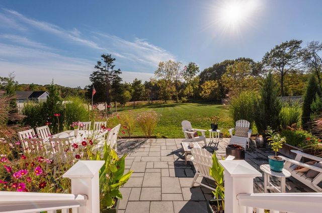 5 John West Road, Exeter, NH 03833