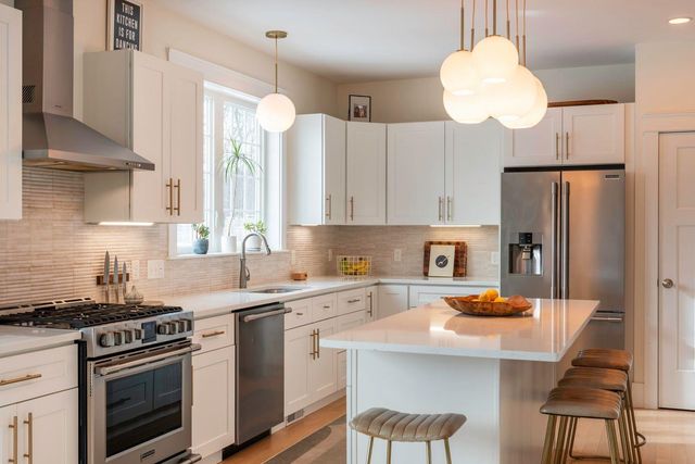 5 John West Road, Exeter, NH 03833