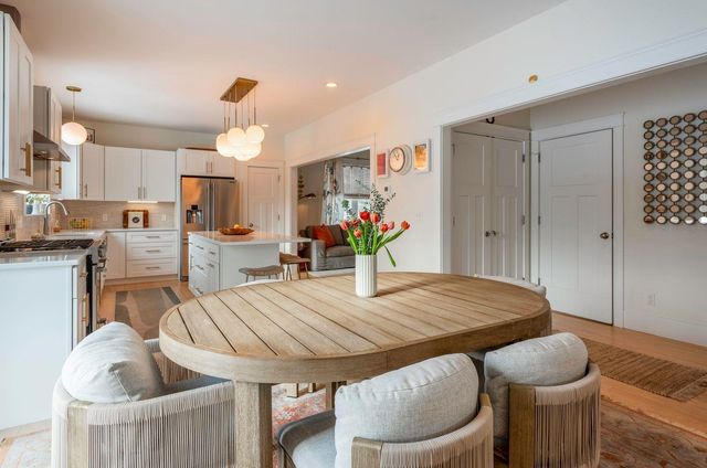 5 John West Road, Exeter, NH 03833