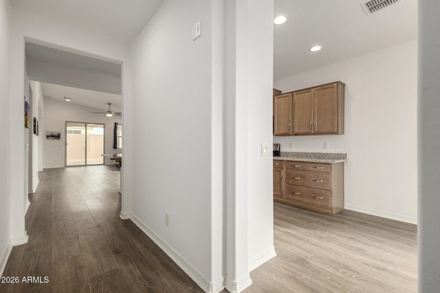 7922 W PASADENA Avenue, Glendale, AZ 85303