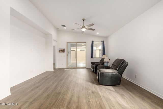 7922 W PASADENA Avenue, Glendale, AZ 85303