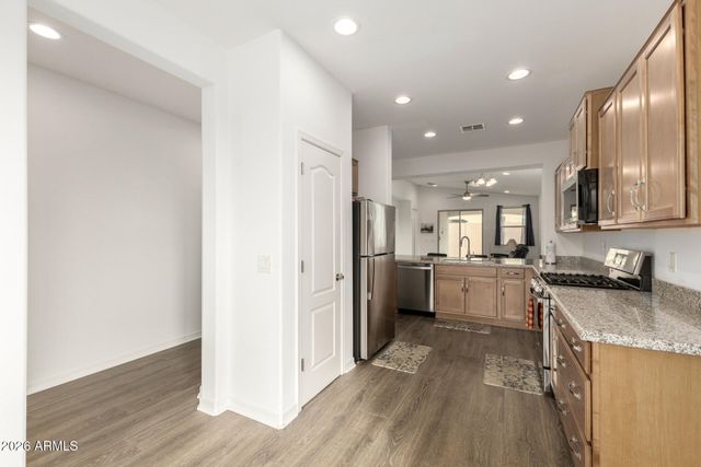 7922 W PASADENA Avenue, Glendale, AZ 85303