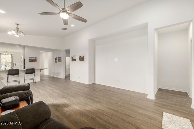 7922 W PASADENA Avenue, Glendale, AZ 85303