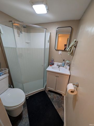 930 W Kirkwood Avenue, Bloomington, IN 47403