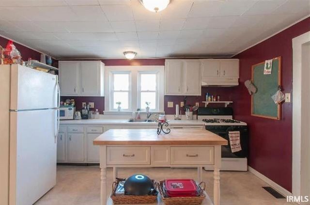 930 W Kirkwood Avenue, Bloomington, IN 47403