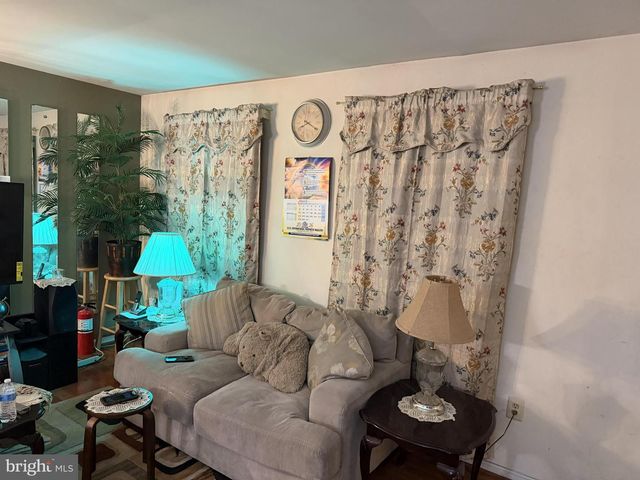 308 WILLOW HILL PL, Landover, MD 20785