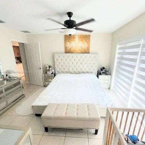 25586 SW 138th Place, Homestead, FL 33032