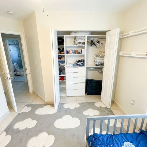25586 SW 138th Place, Homestead, FL 33032