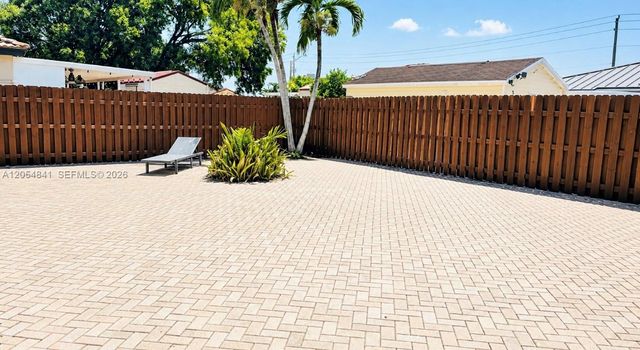25586 SW 138th Place, Homestead, FL 33032