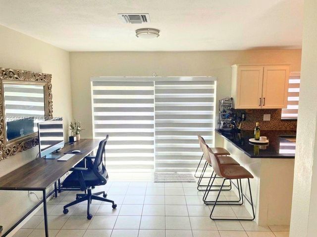 25586 SW 138th Place, Homestead, FL 33032