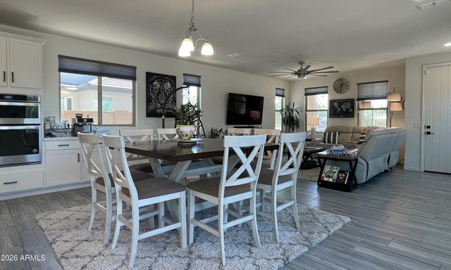 25623 N 21st Avenue, Phoenix, AZ 85085