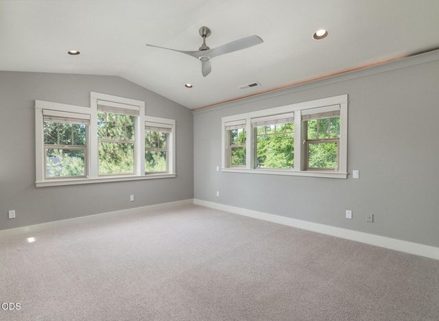 2425 NW Lemhi Pass Drive, Bend, OR 97703