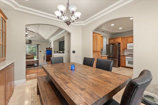 14375 Moss Drive, Redding, CA 96003