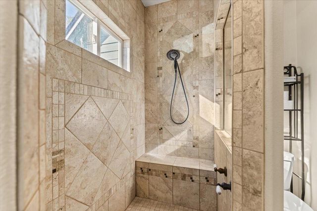 14375 Moss Drive, Redding, CA 96003