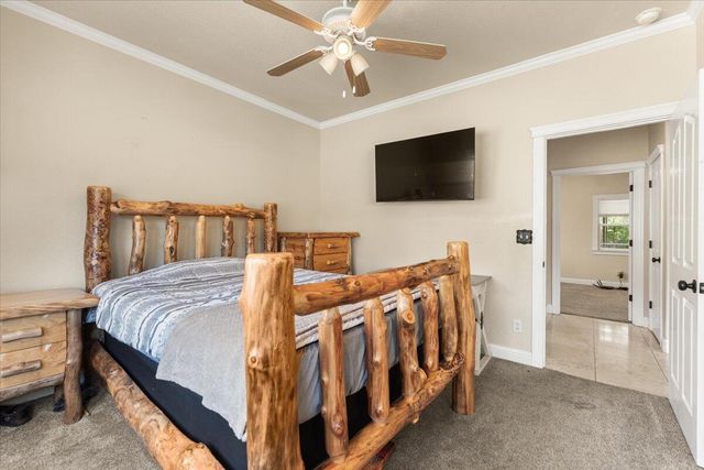 14375 Moss Drive, Redding, CA 96003