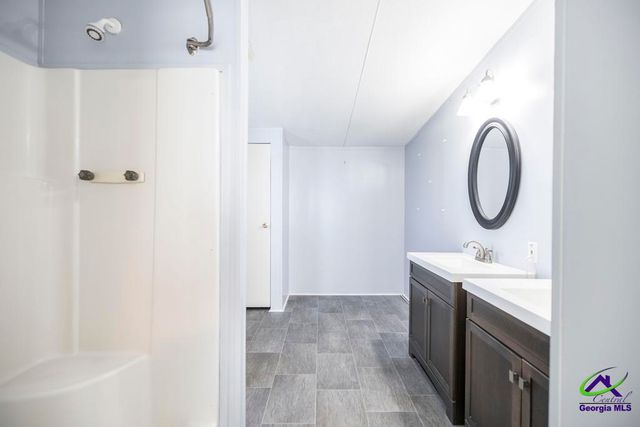 575 Grovania Road, Hawkinsville, GA 31036