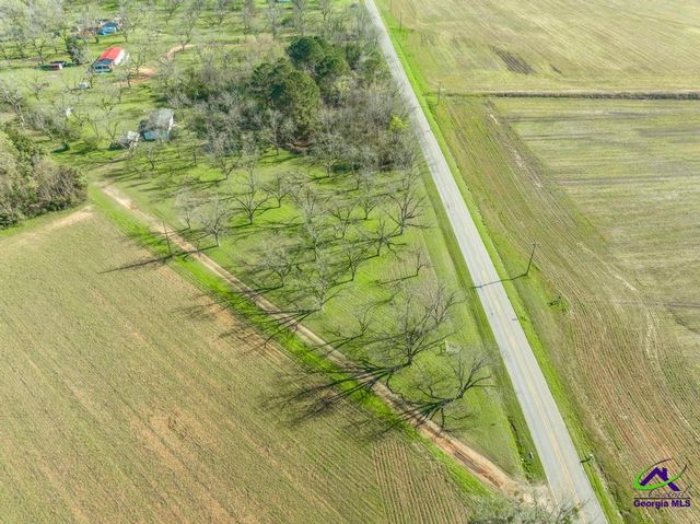 575 Grovania Road, Hawkinsville, GA 31036