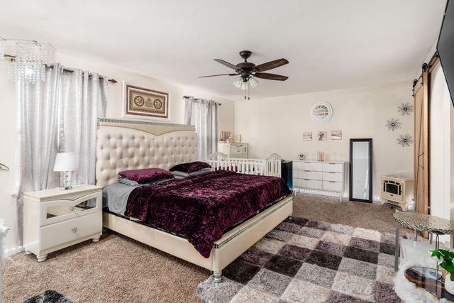 102 Parkdale Drive, Johnstown, OH 43031