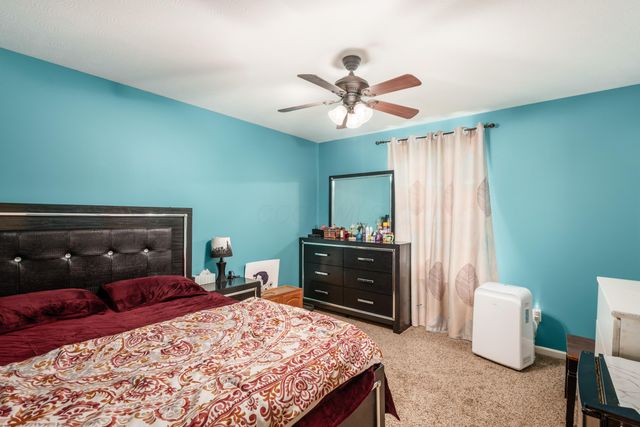 102 Parkdale Drive, Johnstown, OH 43031